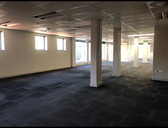 842M² OFFICE TO LET IN WAVERLEY